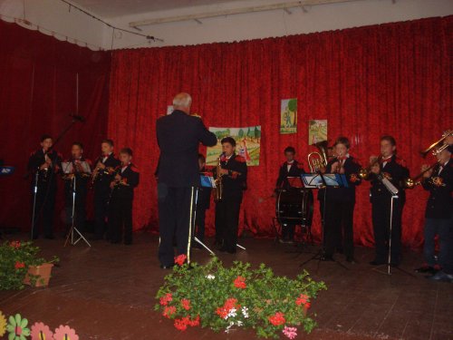 Şcoala Gimnaziala Petreşti