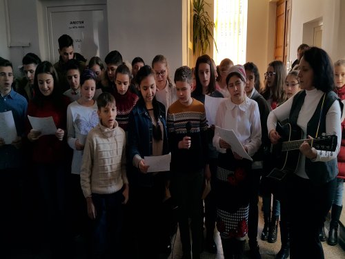 Şcoala Gimnaziala Petreşti
